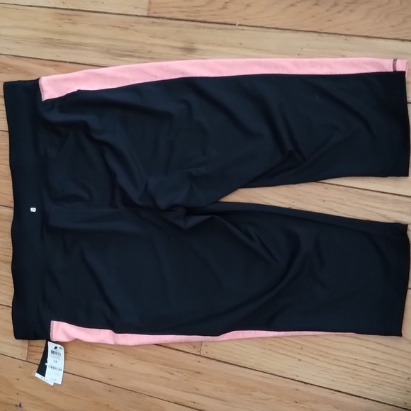 NWT Ideology Capri leggings Sz 3X black w orange stripe, inside stash pocket - Picture 9 of 15